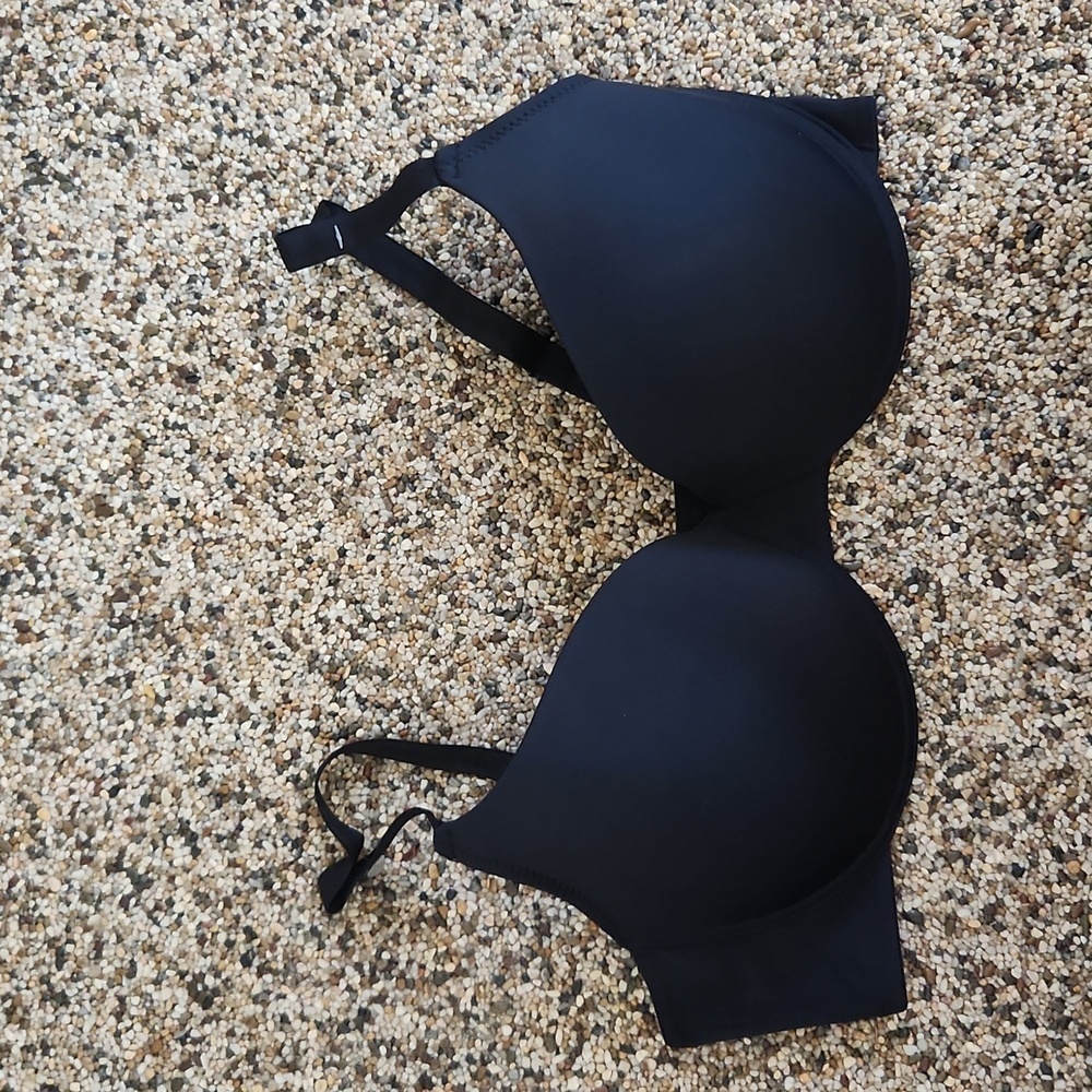 Juicy Couture black bra, size 40D